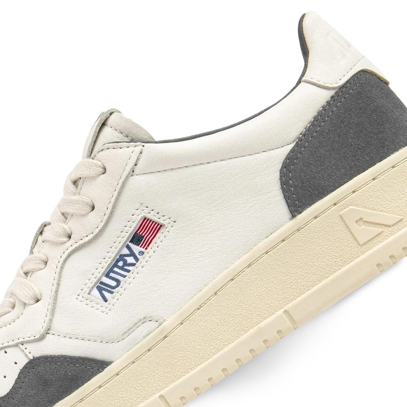 AUTRY Sneakers uomo Medalist Low in pelle e suede Bianco e Morel