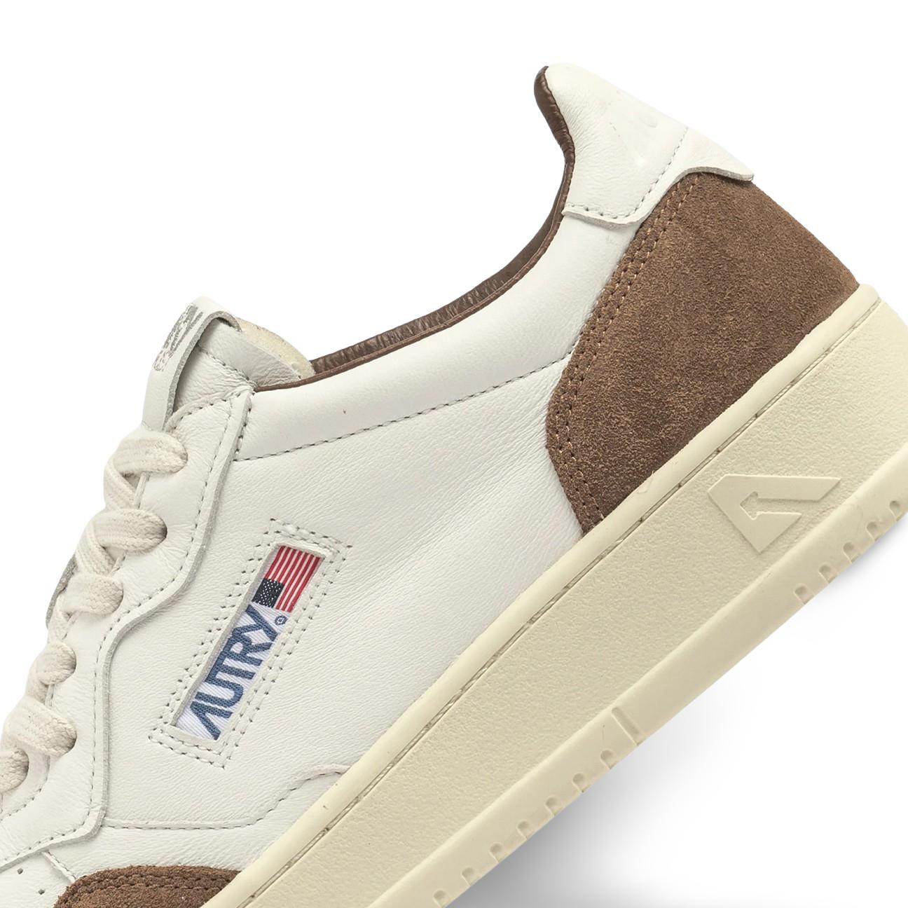 Sneakers uomo Medalist Low in pelle suede Cigar AULM GS34 AUTRY