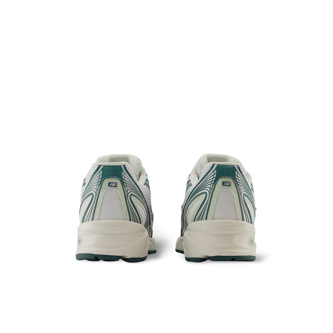 NEW BALANCE Sneakers 740GR2 OFF WHITE