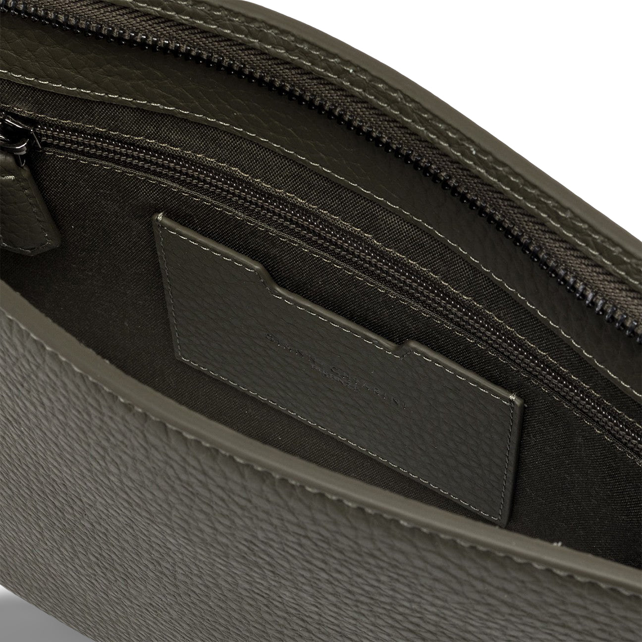 Pochette uomo in pelle Oliva B18195 QNT 583 OLIVA GIANNI CHIARINI 