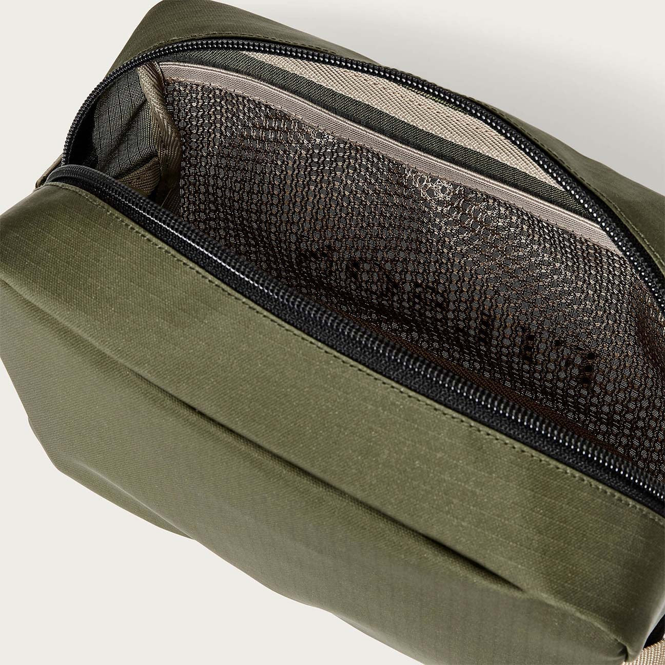 Travel pack All Weather Verde FMBAG0114 W0943 313 FILSON 