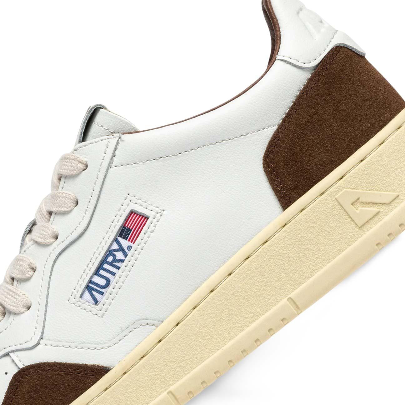 AUTRY Sneakers donna Medalist FT05 Bianco e Tundra