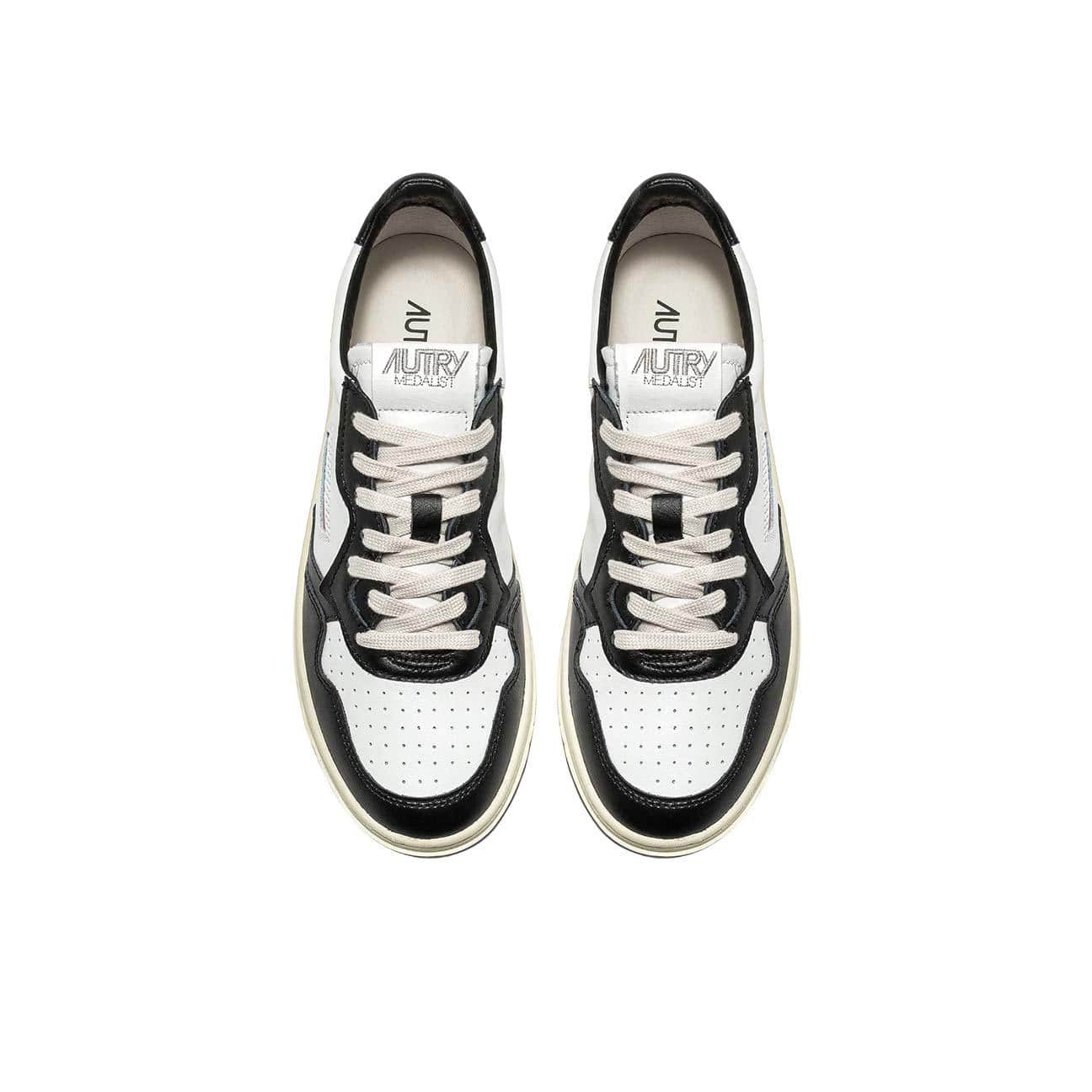 AUTRY Sneakers donna Medalist  Low bicolor Bianco e Nero