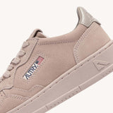 AUTRY Sneakers donna Medalist Low OH02  in sude Phard
