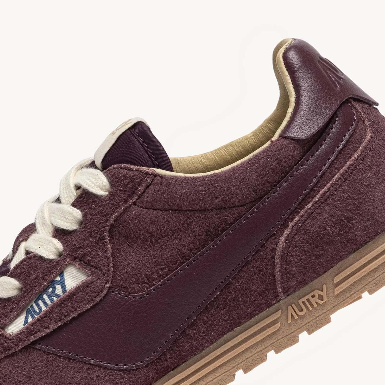 AUTRY Sneakers donna  Windspin in suede Amarone