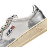AUTRY Sneakers Medalist Donna Low WB18 Argento