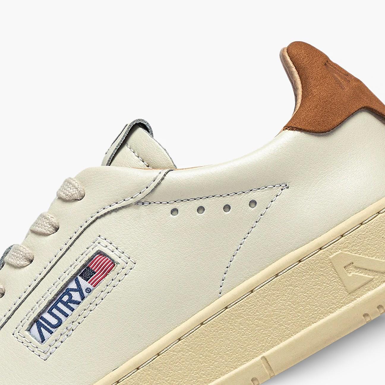AUTRY Sneakers uomo Dallas Low in pelle Bianco e Sugar