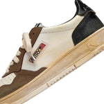 AUTRY Sneakers uomo Medalist Low Super Vintage SV06 Verde militare