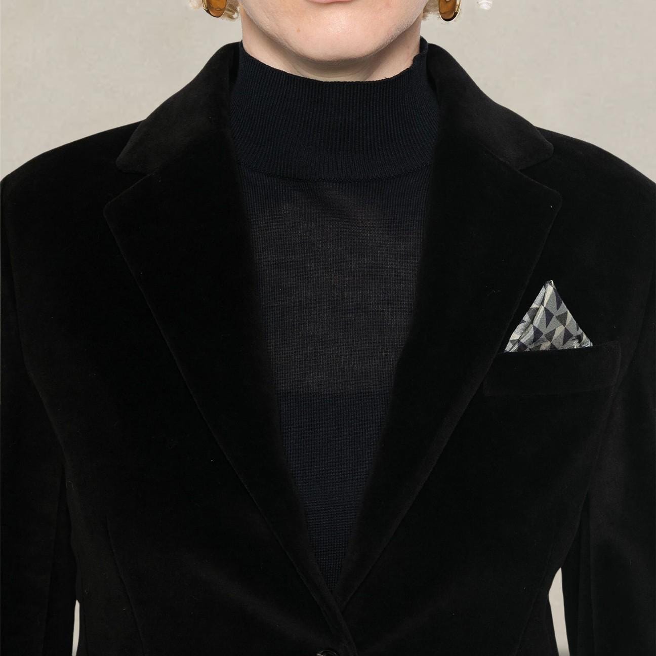 CIRCOLO1901 Giacca donna in velluto Nero