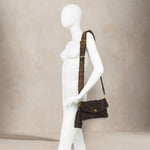 Borsa donna Mirea in pelle scamosciata Moka BS12031 CM NASPM 974 GIANNI CHIARINI 