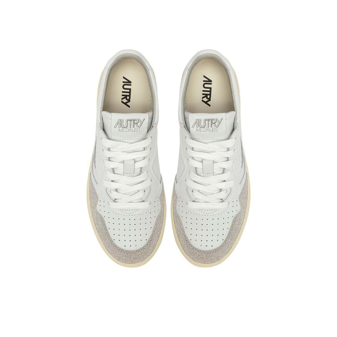 Sneakers donna Medalist Low in pelle Stars Grey AULW PK01 AUTRY 