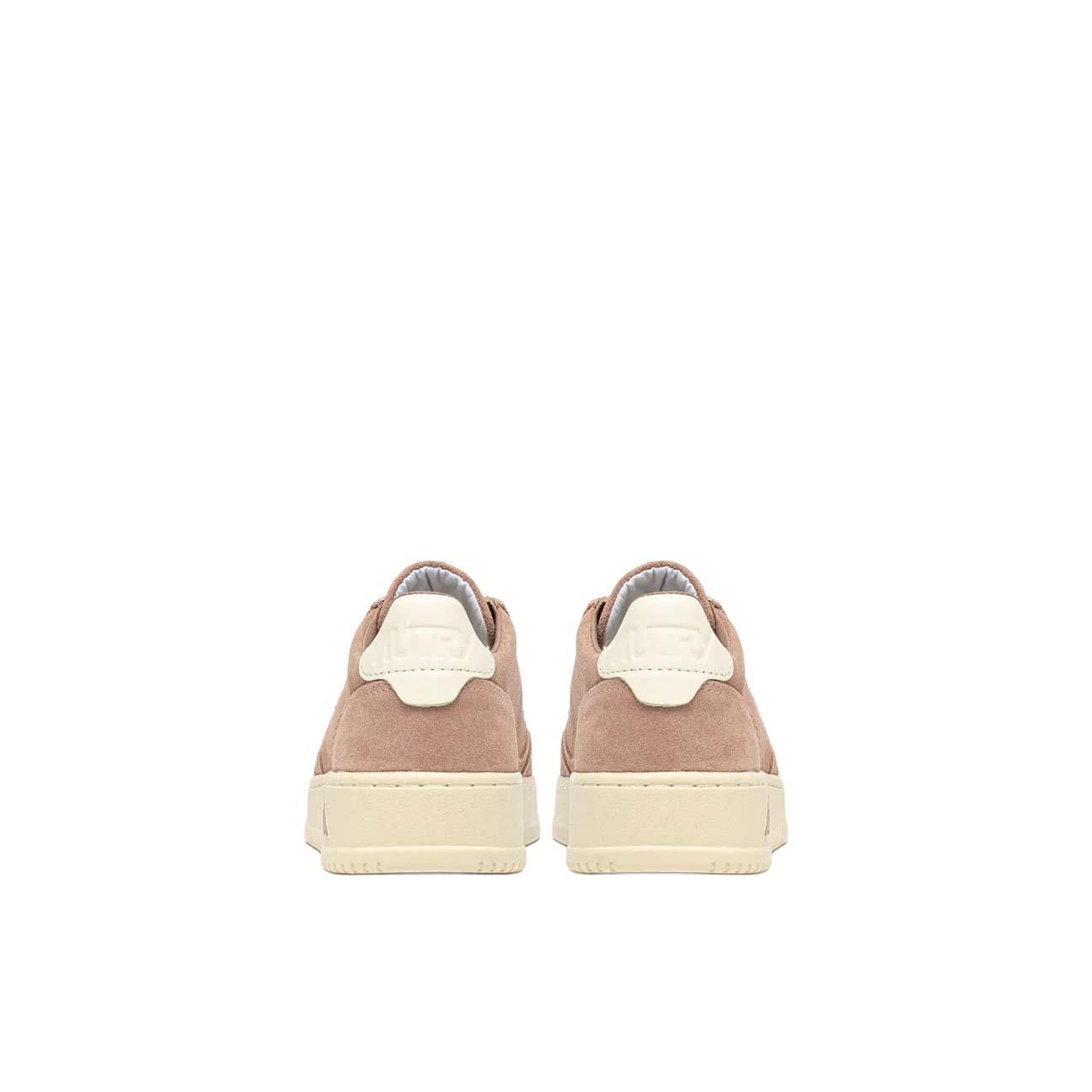 Sneakers donna Medalista Loe in suede Poudre AULW UH12 AUTRY 