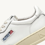 AUTRY Sneakers Medalist Low LL15 Bianco