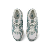 NEW BALANCE Sneakers 740GR2  OFF WHITE