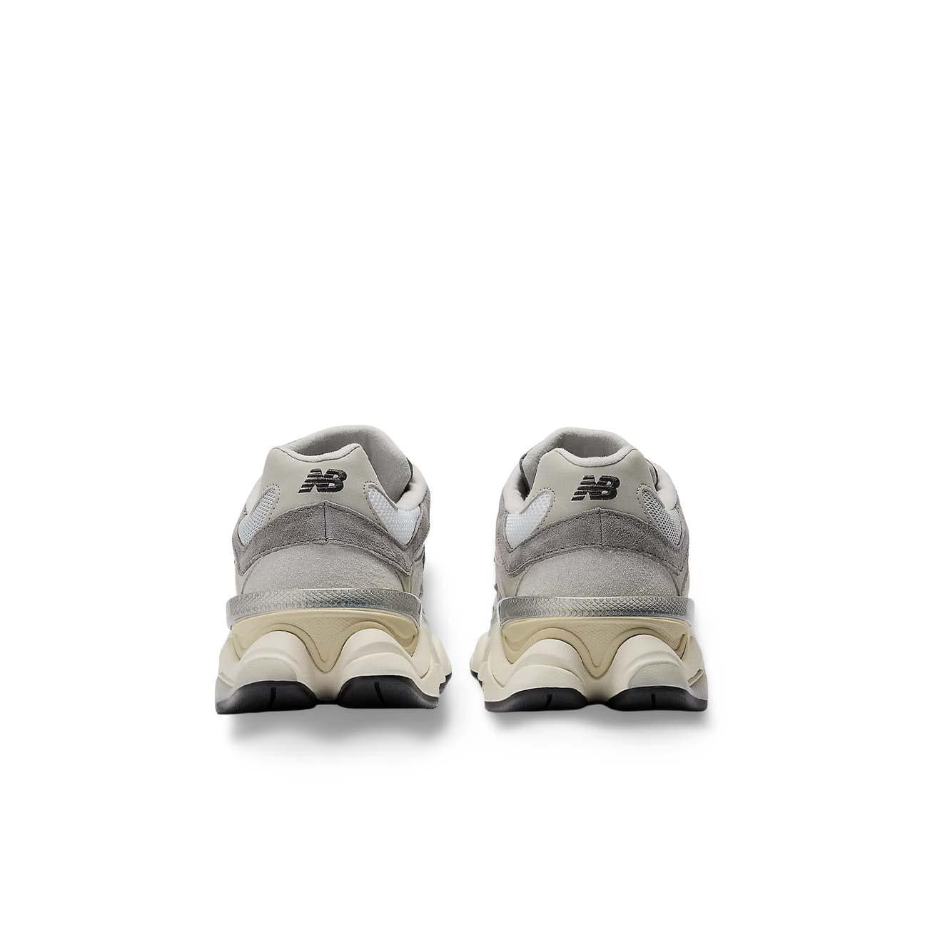 NEW BALANCE Sneakers uomo 9060 GRY Grigio