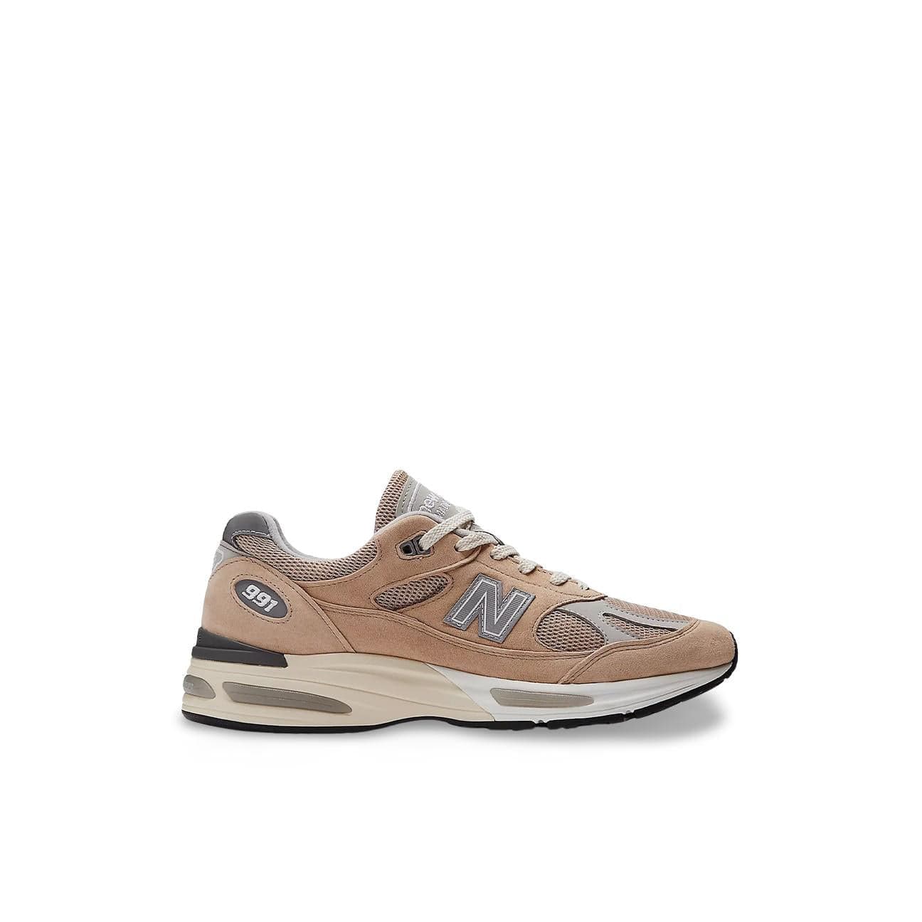 NEW BALANCE Sneakers uomo  Made in UK U991V2 Beige