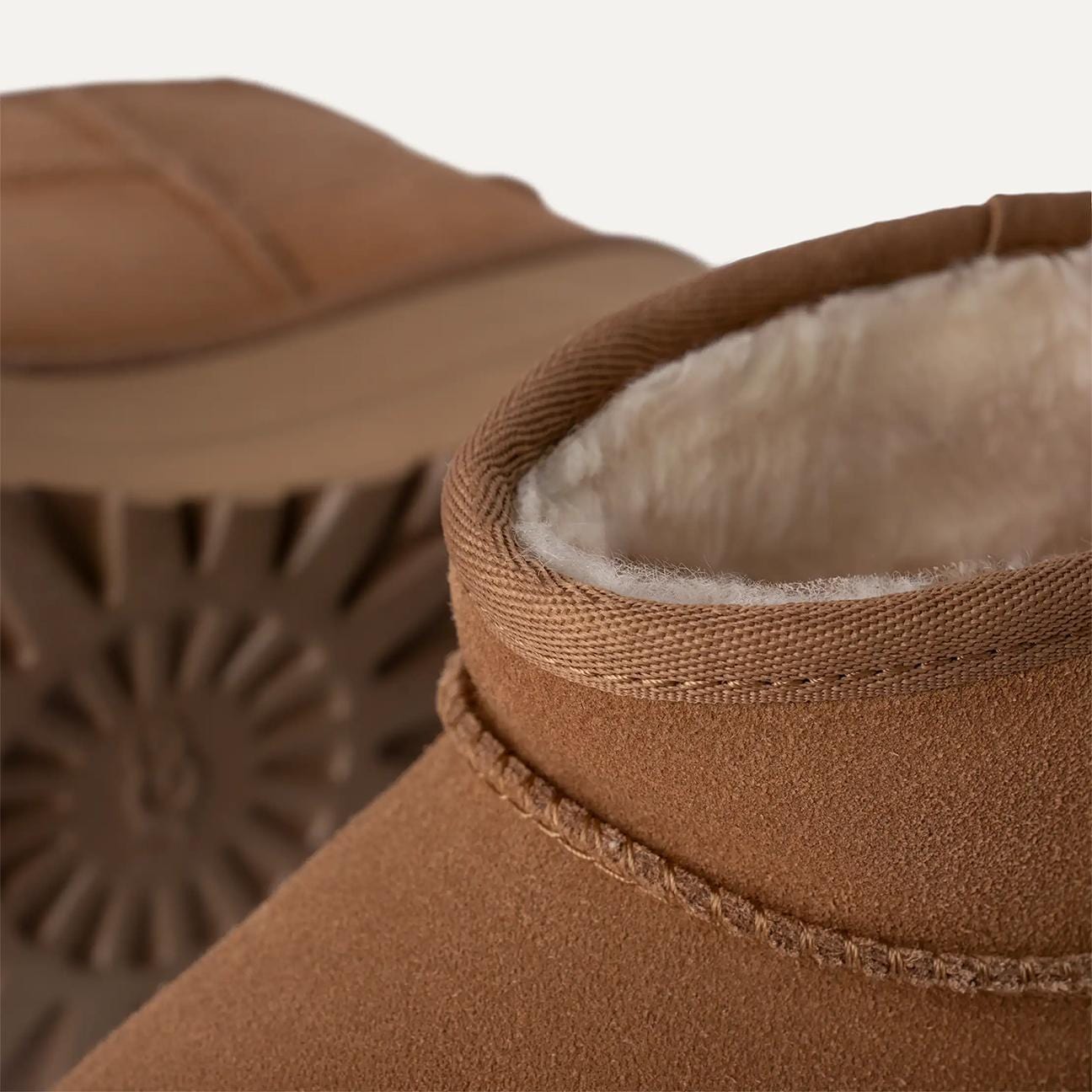 UGG Stivali Classic Ultra Mini Platforn Chesnut
