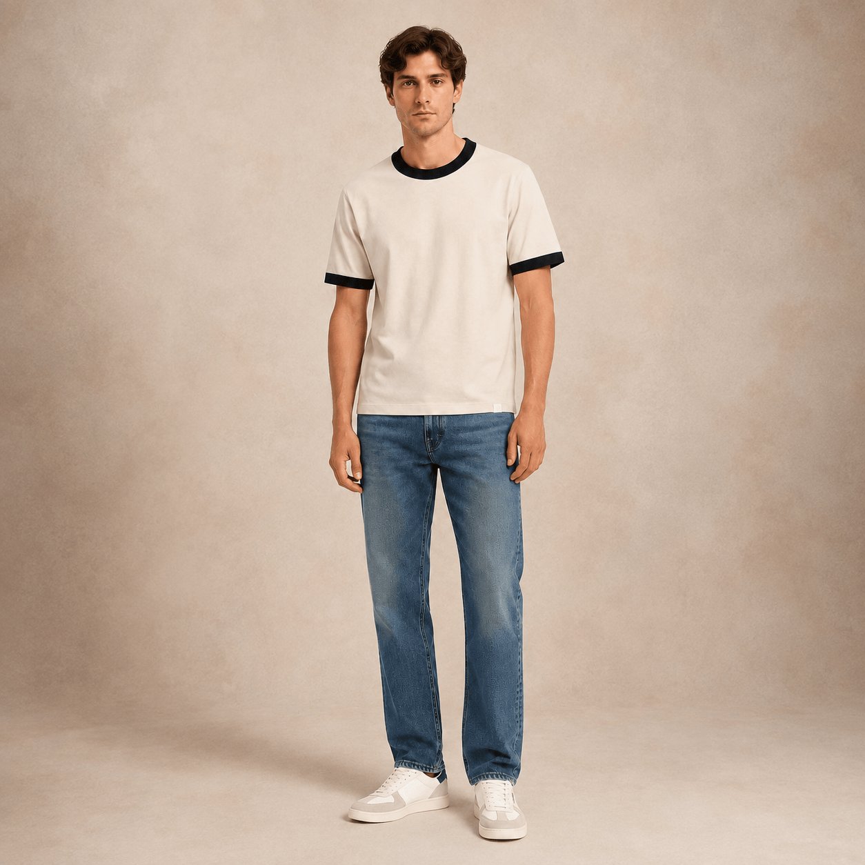 WOC T-Shirt uomo con bordo in contrast Avorio Nero