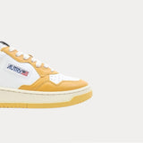 AUTRY Sneakers Medalist Low Bianco e Giallo